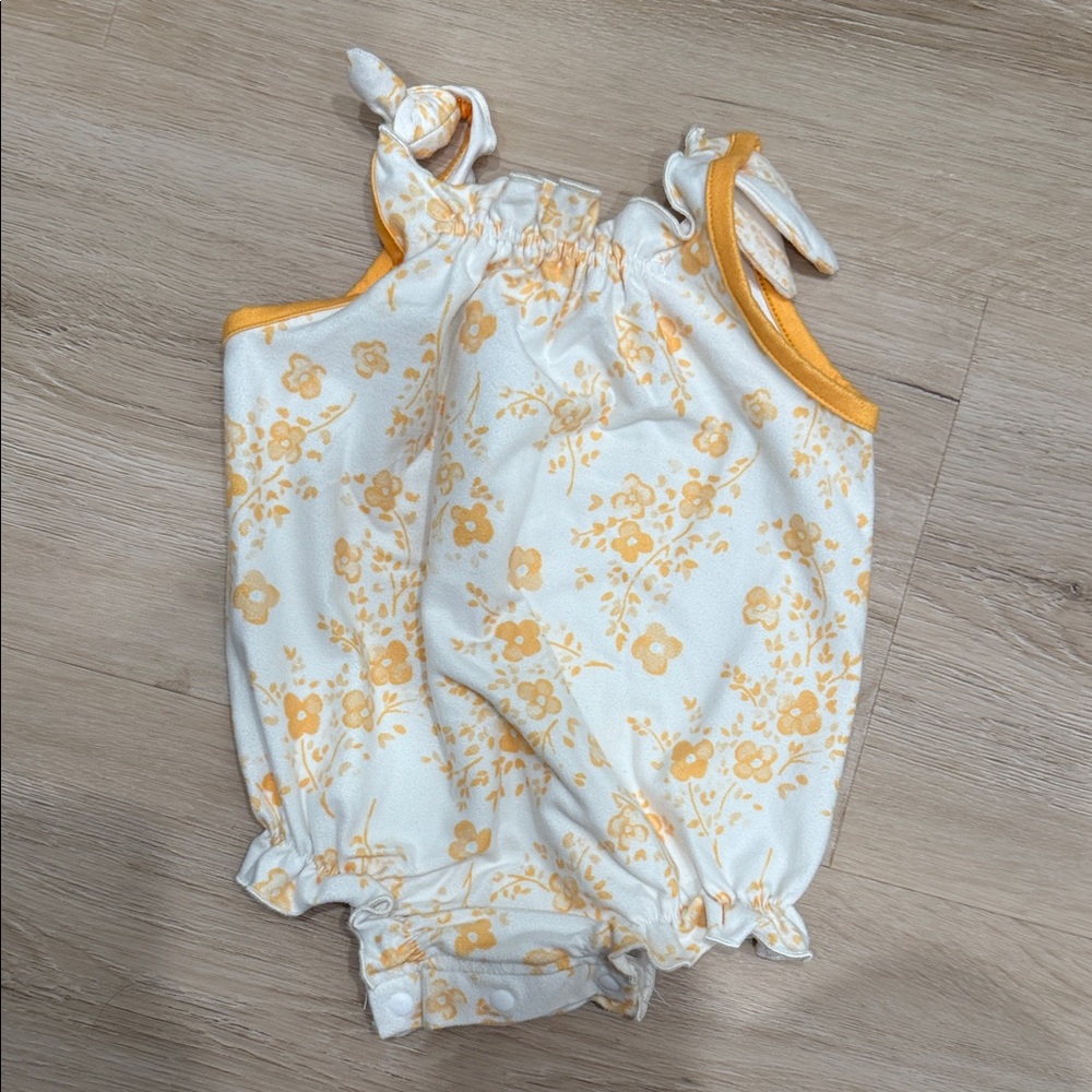 SweetHoney Floral Bodysuit - White and Yellow